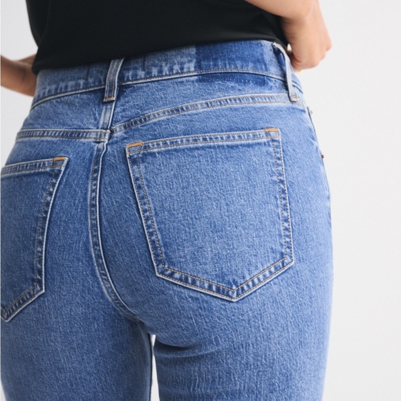 Abercrombie High Rise Bootcut - Picture 3 of 5